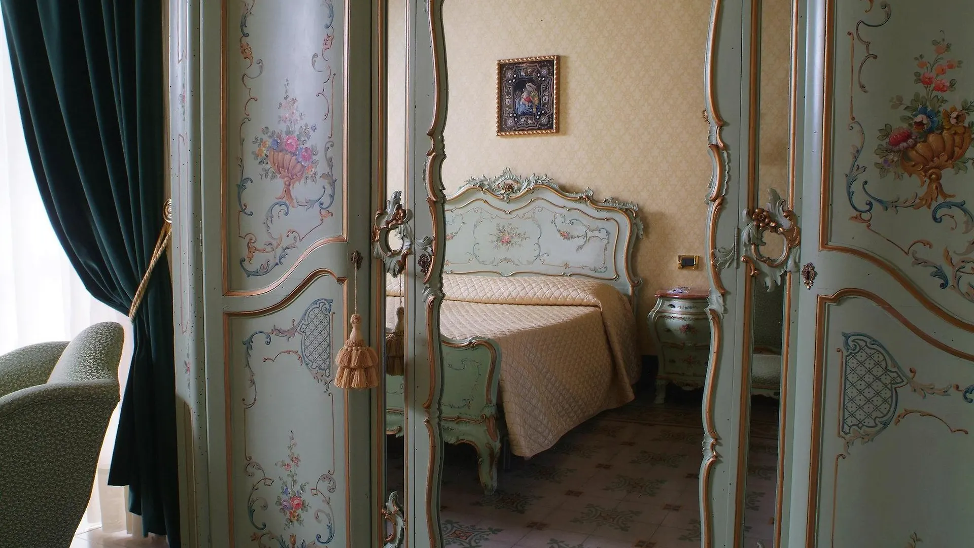 Palazzo Failla Hotel Modica 4*,